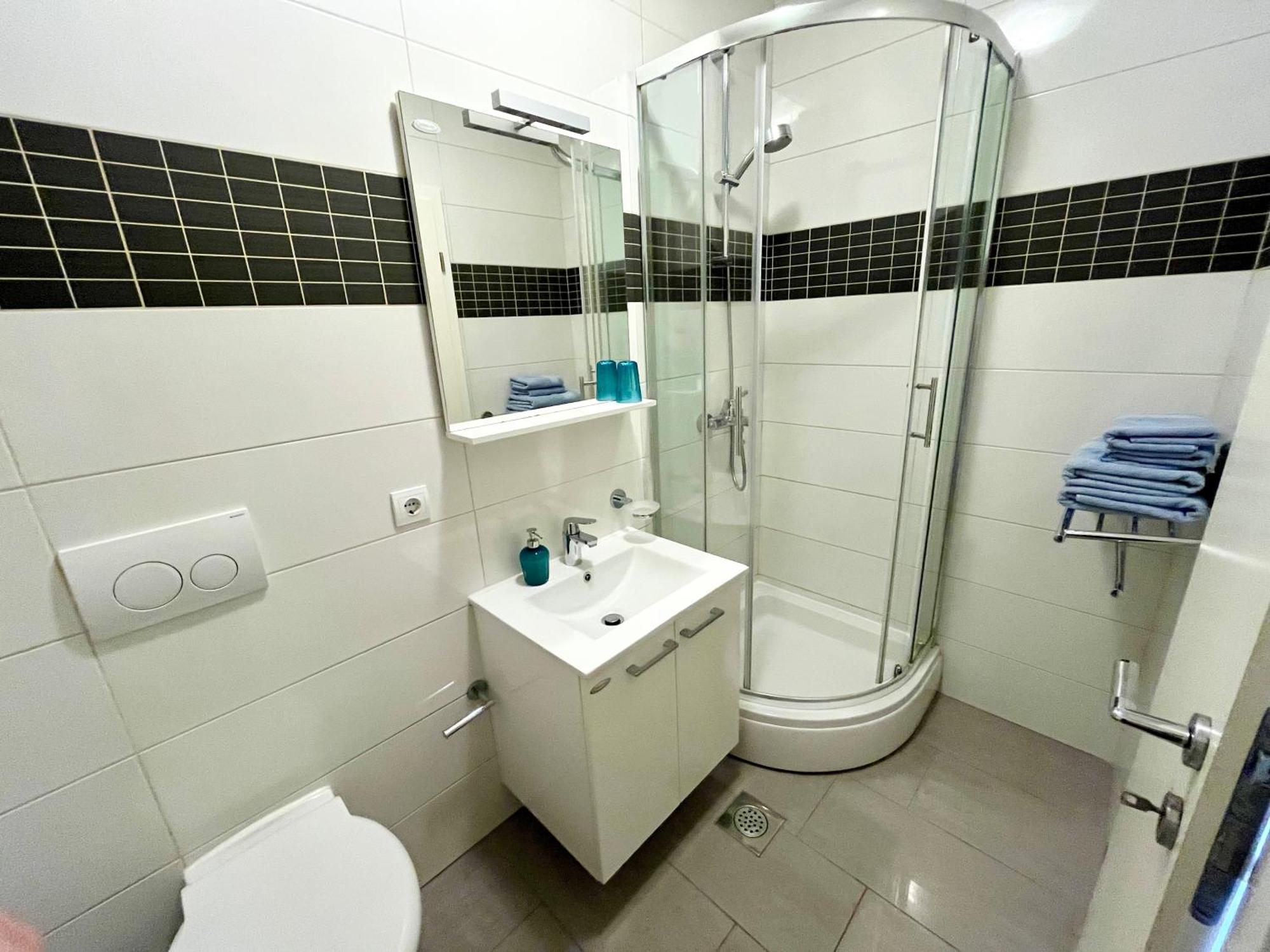 Paradise Apartments Gdinj Extérieur photo